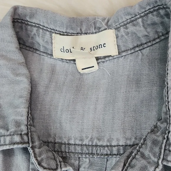 Cloth & Stone Gray 3/4 Sleeve Button Up Womens Bliuse - Picture 2 of 4